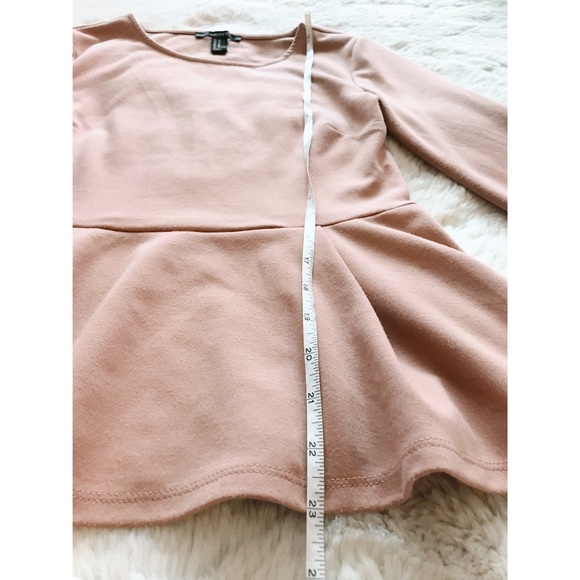 EUC Forever 21 Dusty Rose Peplum Top Size Medium - Picture 8 of 12